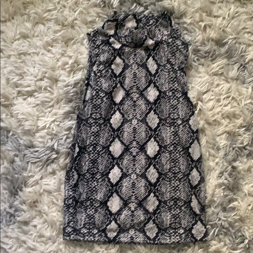 Snake Pattern Top